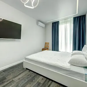 apartment-voskresenska-18.hotels-of-kiev.com/
