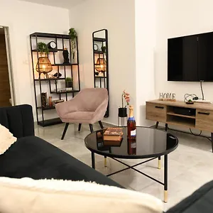 https://makaza-neviot-2.eilathotels.net