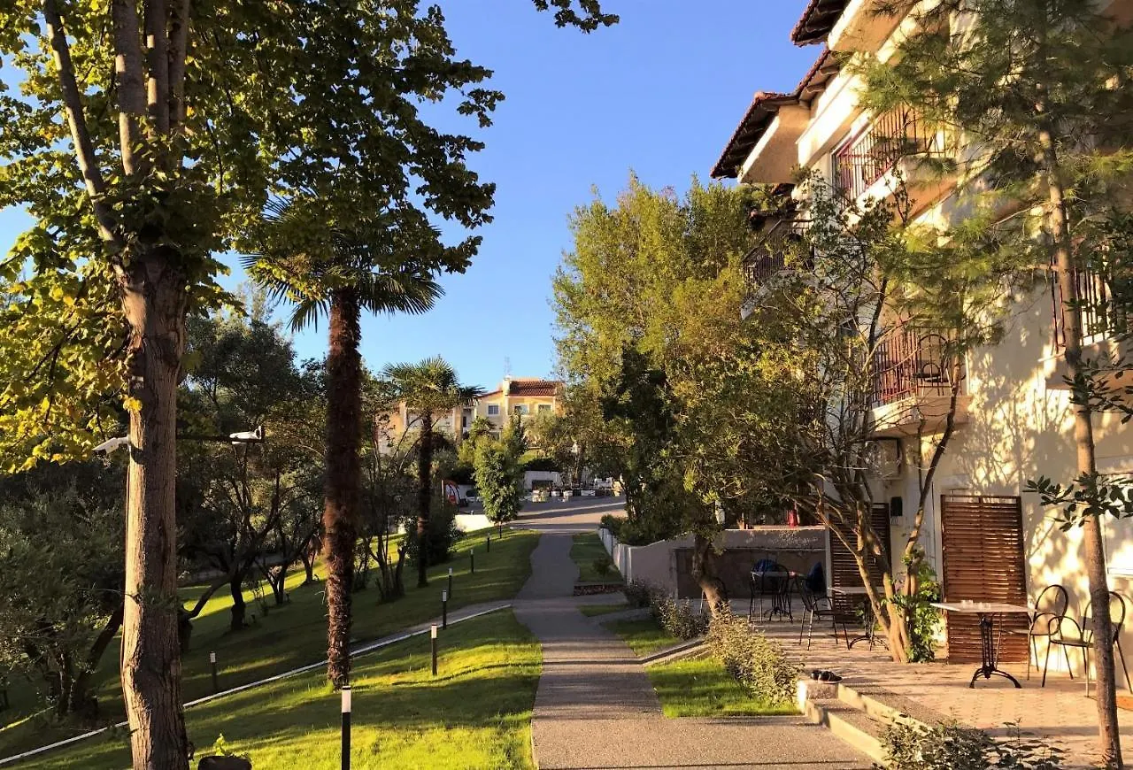 Avatel Eco Lodge Κρυοπηγή 0*,